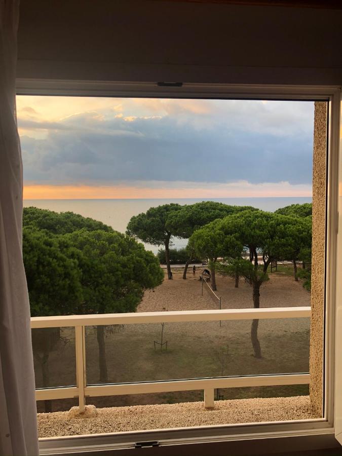 Apartment Direkt Am Strand 블랑스 외부 사진